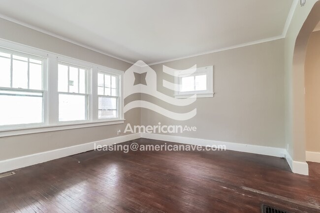 Photo - 1825 Alvin St
