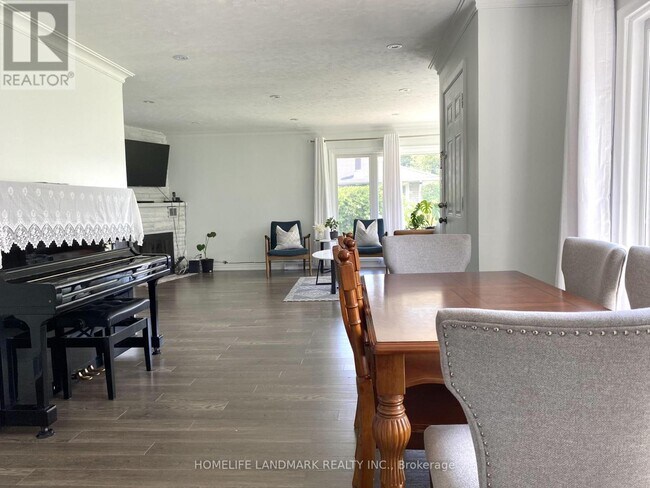 Photo - 59 Elizabeth Cres S