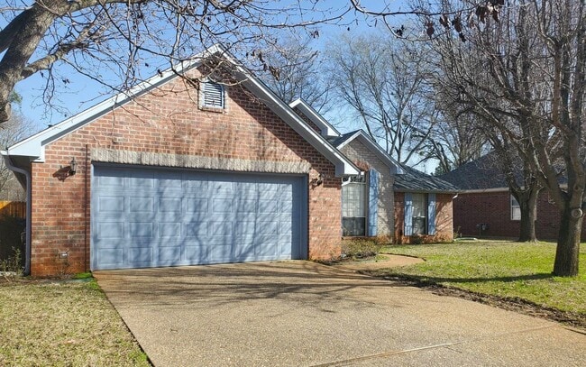 Photo - COMING SOON! Whitehouse! Gorgeous 4 Bedroom, 2 Bath Home