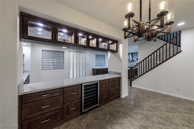 Photo - 3088 Archdale St