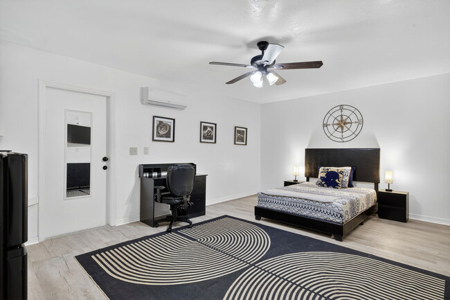 Photo - 3001 Skyline Blvd