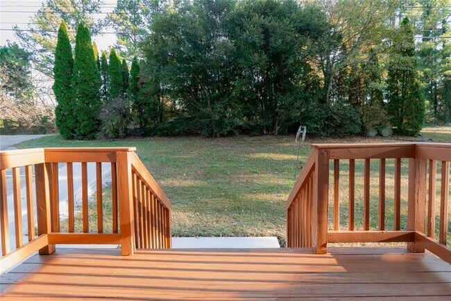 Photo - 3599 Lower Roswell Rd