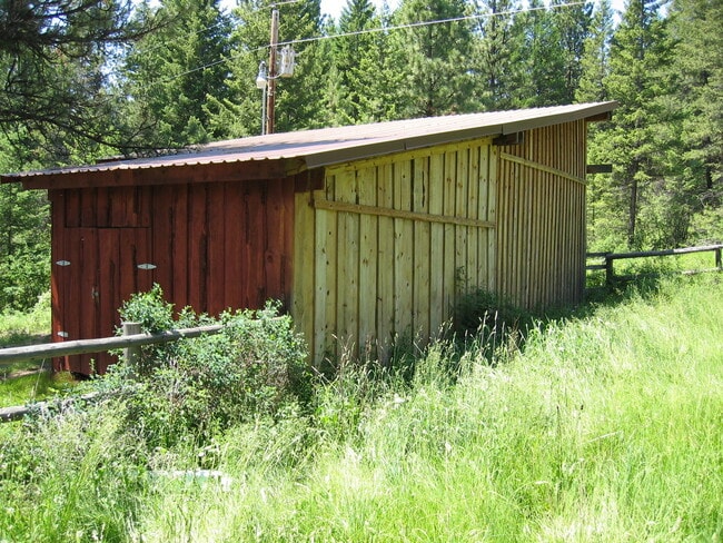 Photo - Great Cabin in the Forest