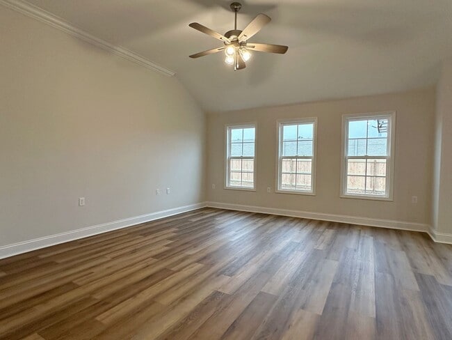 Photo - 4271 Ginger Trail