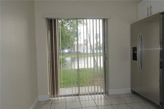 Photo - 13936 Langley Pl