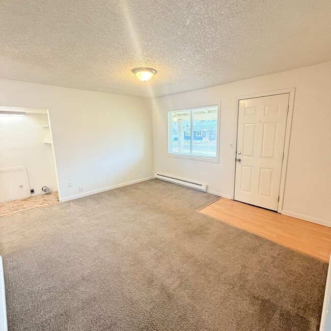 Photo - 1106 S Beeman St