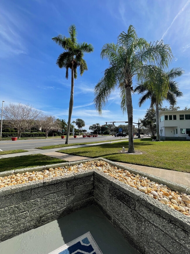 Photo - 499 1st St S Unit 102