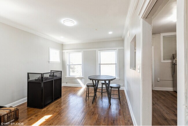 Photo - 1436 E 71st Pl Unit #2