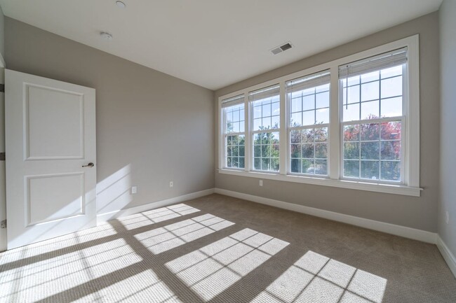 Photo - Marlton Gateway Apartments