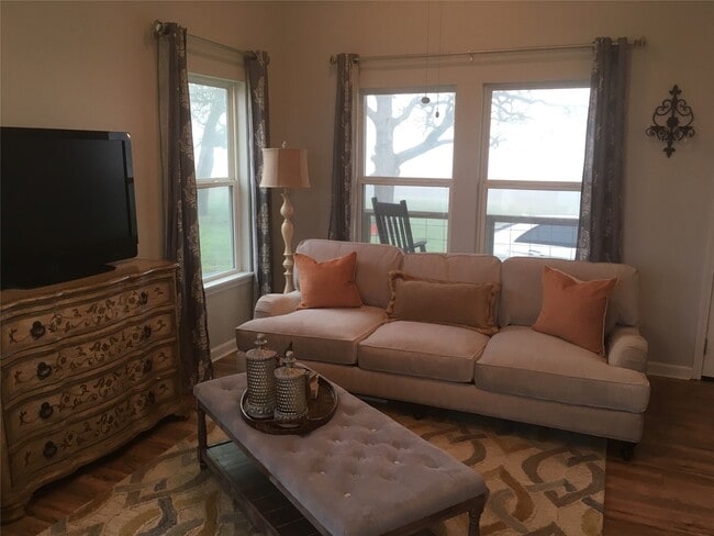 Building Photo - 1200 Choctaw Rd