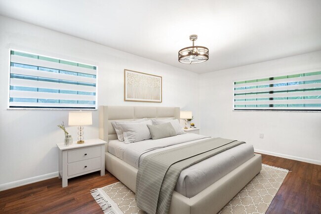 Photo - 927 N E St Unidad 202