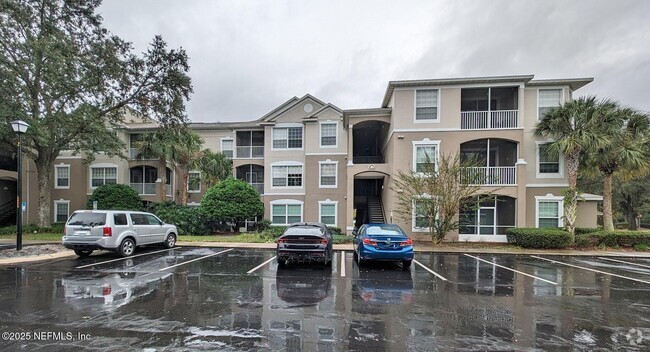 Building Photo - 10550 Baymeadows Rd Unit 307 Rental