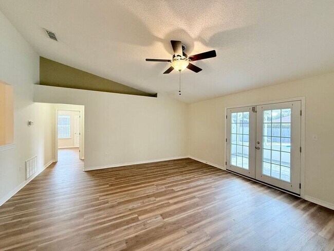 Photo - 7047 Tylerwood Ct