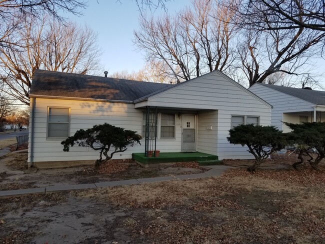 3 Bed 1 Bath - 3 Bed 1 Bath House