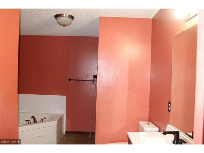 Photo - 8609 Tessman Cir N