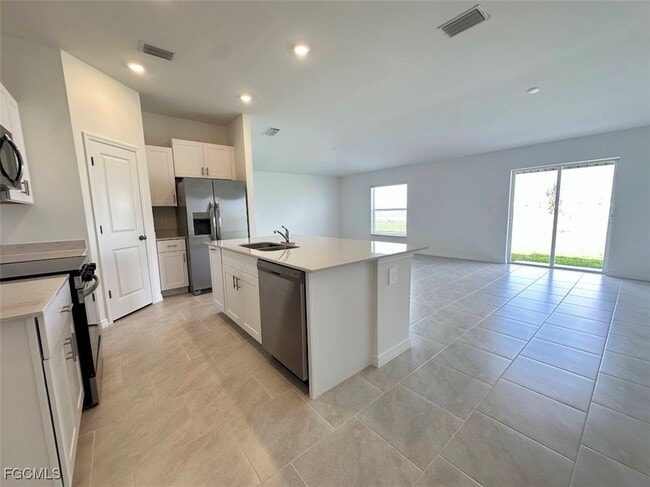 Photo - 17669 Paradiso Wy