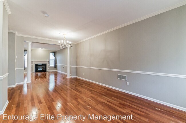 Photo - 3 br, 2.5 bath House - 76 Wheatsheaf Lane