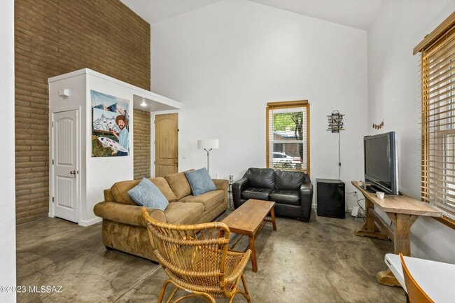 Photo - PRELEASE August 2026! West University Home!