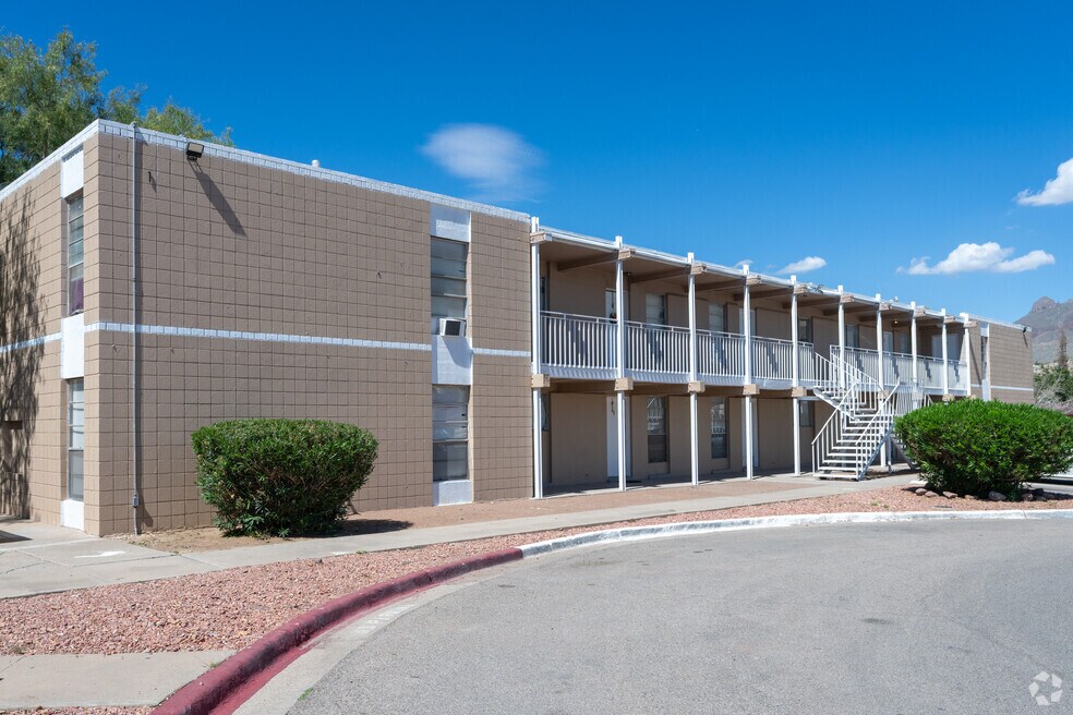 Carousel Plaza Apartments