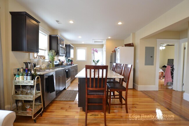 Photo - 35 Glencoe St Unit 20