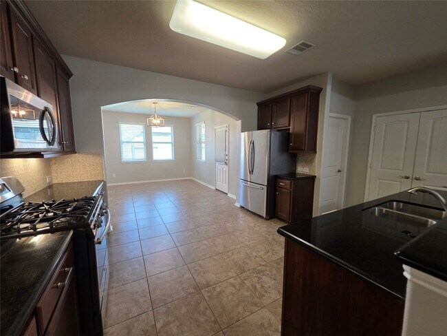 Photo - 267 Westwood Dr