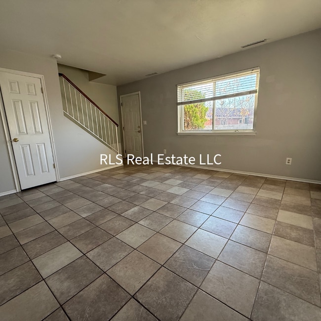 Photo - 1495 E 8600 S