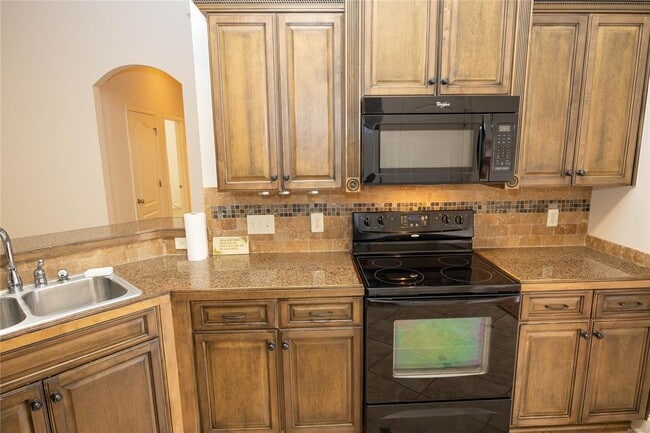 Photo - 106 Sweet Meadow Ct