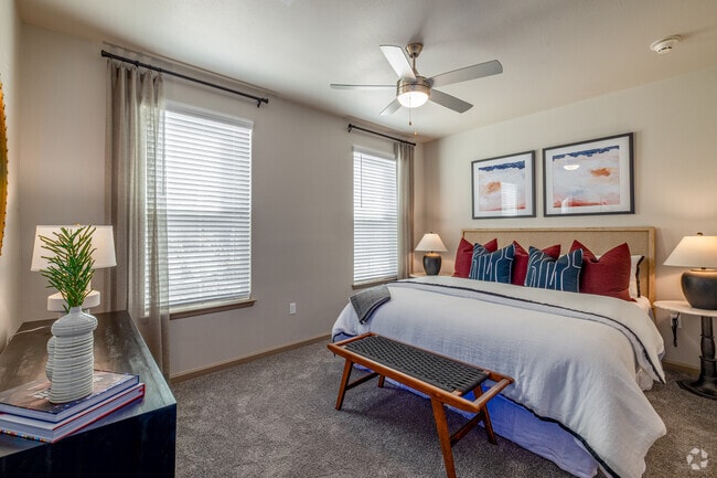 2BR, 1BA - 1,105SF - Primary Bedroom