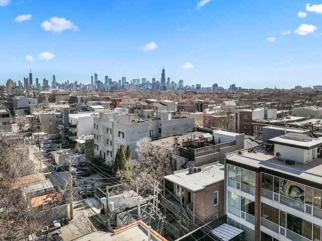 Photo - 2152 W Division St Unit Prime Location