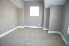 Photo - 332 Asbury St