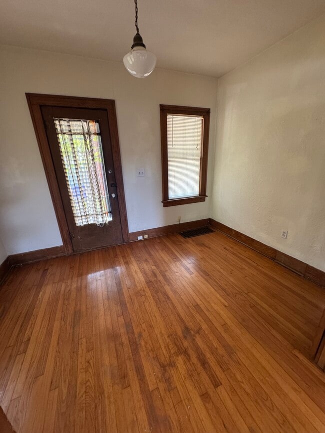 Photo - 512 S Crawford Ave House