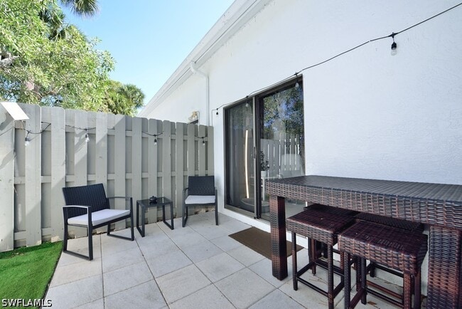 Photo - 878 Meadowland Dr