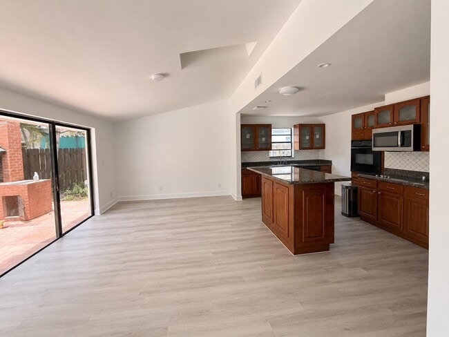 Photo - 13430 SW 99th Terrace