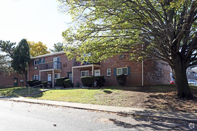 Photo - Arbor Village Apartments