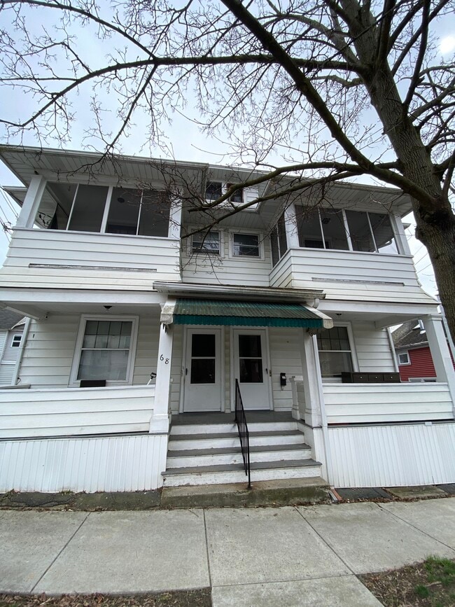 Photo - 68 Chapin St Unit 1L