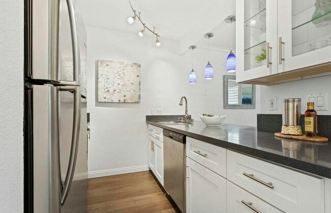 Photo - 615 Vine St Unit 81