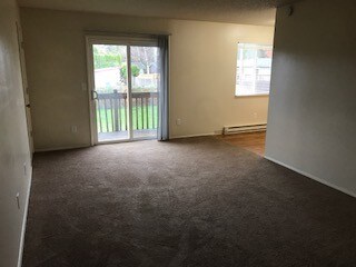 2X1- SALA DE ESTAR - Rosewood Park Apartamentos