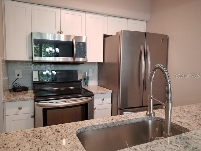 Photo - 5101 Eaglesmere Dr Unit B03