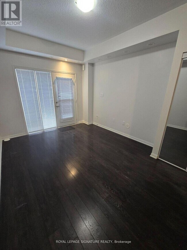 Photo - 250 Sunny Meadow Blvd