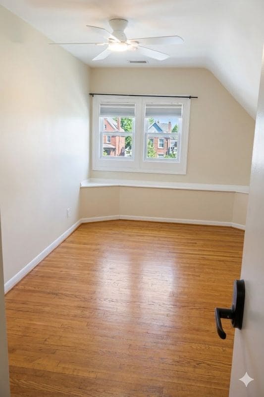 Photo - 1152 Main St Unit Apt 3