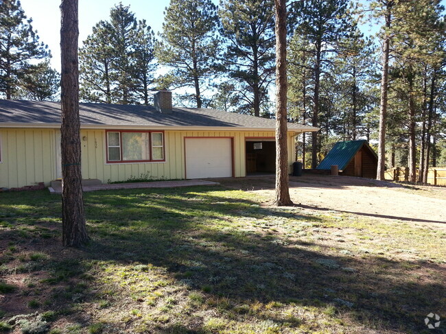 Single family house on 0.7 acres - 1650 Chippewa Trl Rental