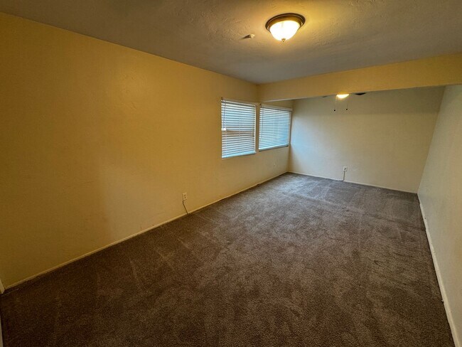 Photo - 5448 Encina Dr Unit 5448 A
