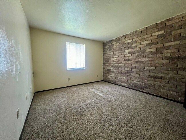 Photo - Cozy One Bedroom Apartment! Exposed Brick throughout & Laundry On-Site! Call Today! Unit 304