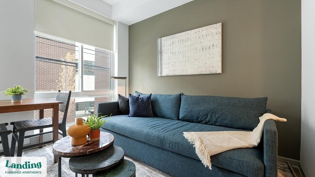 Building Photo - 4014 Ludlow St Rental