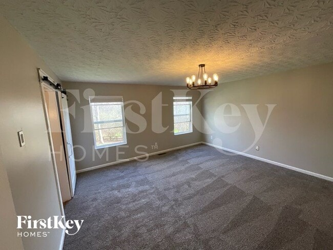 Photo - 671 McCormick Ln