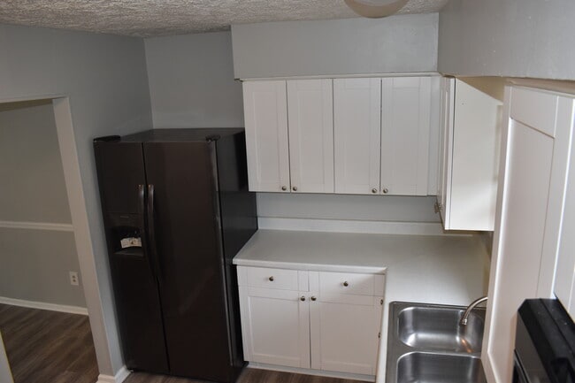 Photo - 5559 New Colony Dr