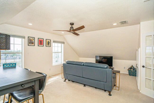 Photo - 126 Gregory Dr