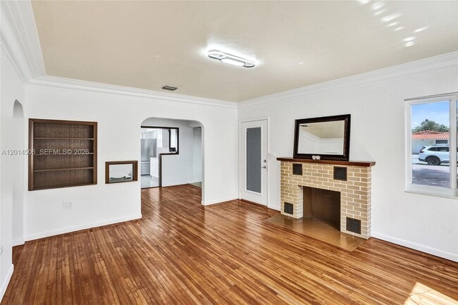 Photo - 2420 SW 16th St