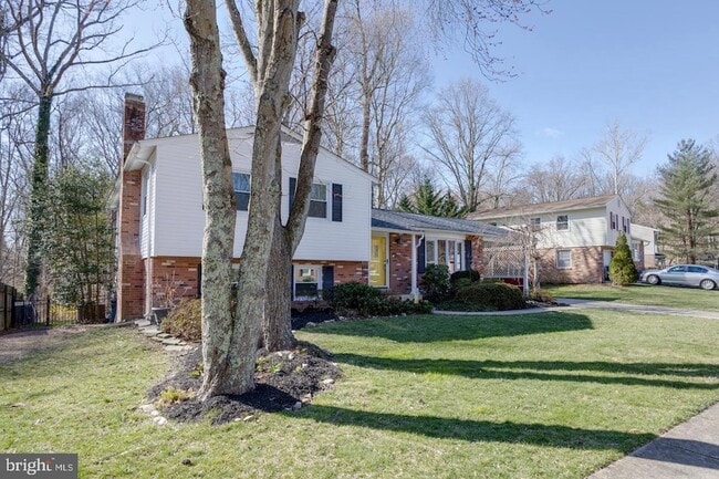 Photo - 7117 Hadlow Ct