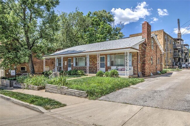 Photo - 7347 Dale Ave